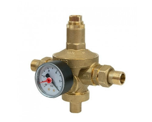 Регулятор давления бытовой Giacomini R153MК 3/4″ ДУ-20 Ру-25 наружная резьба/американка, латунный, мембранный, с манометром, Рн = 1,5 - 7 бар (R153MY104)